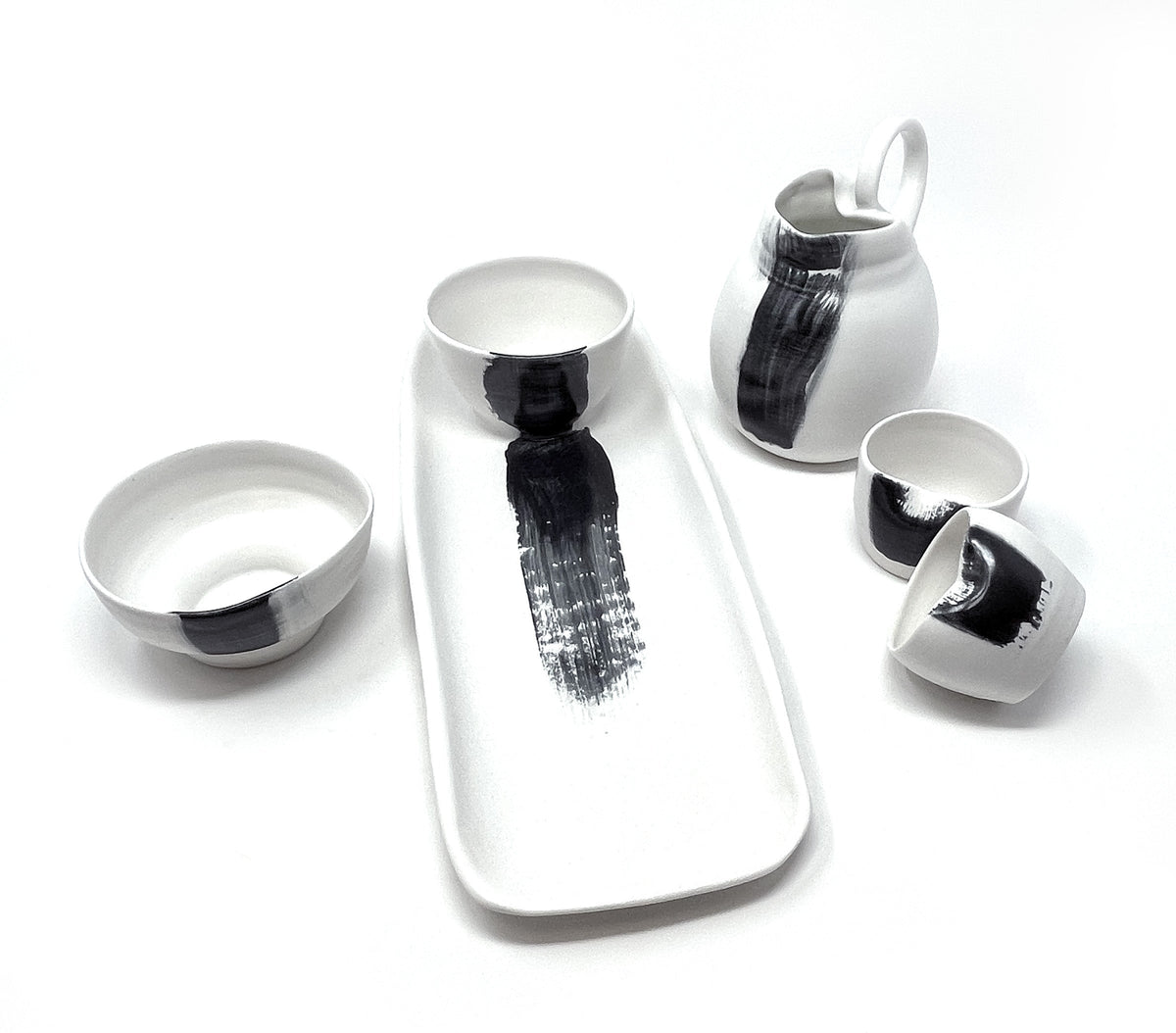 THE CERAMIC SETS COLLECTION
